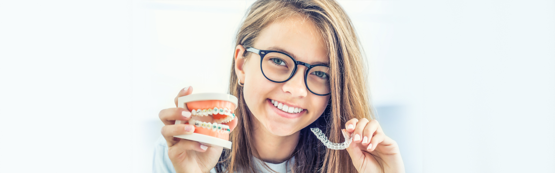 Invisalign Aligners vs. Braces: Which Is Right For Your Smile? 